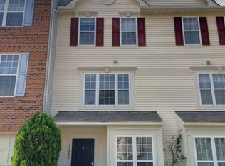 45468 Heritage Trail Sq, Sterling, VA 20164