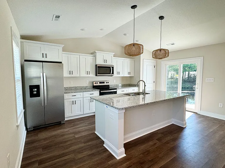 2014 Phoenix Dr #98 — Photo 35