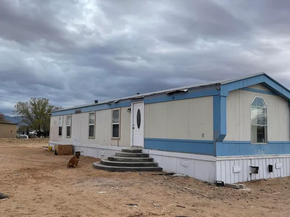 9 Carmel Rd, Los Lunas, NM 87031
