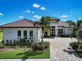 8217 Grande Shores Dr, Sarasota, FL 34240