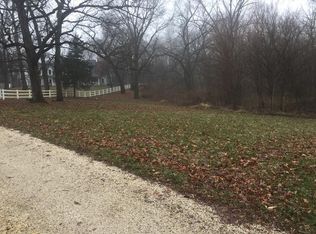 15646F Griswold Springs Rd, Plano, IL 60545