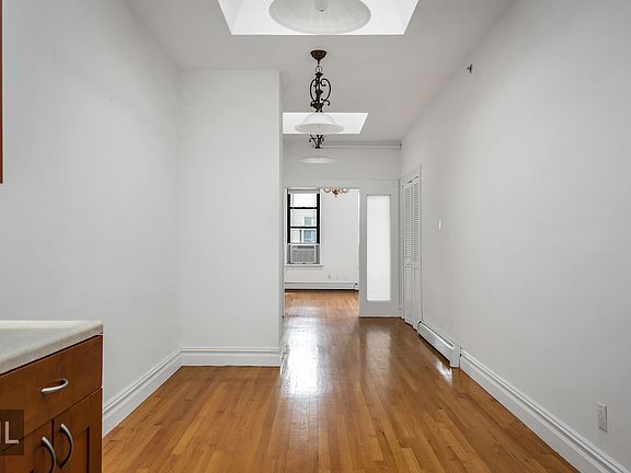 3rd image of 36 Driggs Ave #3B