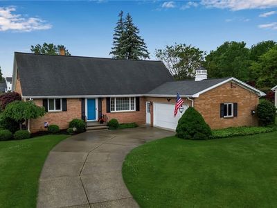 15 Redlein Dr, Lancaster, NY, 14086