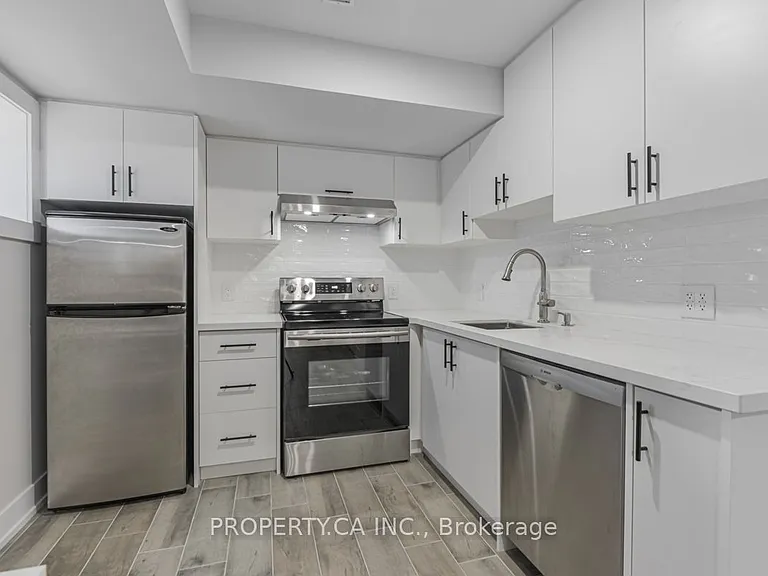 55 Glenshaw Cres #BASEMENT — Photo 3