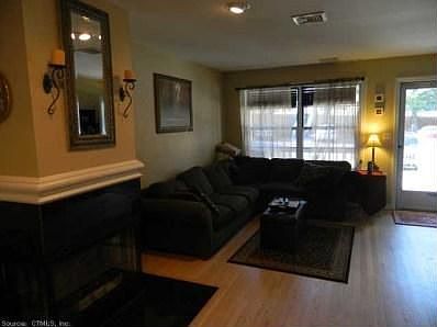 3rd image of 31 Manorwood Dr