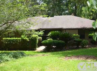 3055 N Shannon Lakes Dr, Tallahassee, FL 32309