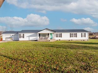 1715 E Cutshall Rd, Scottsburg, IN 47170