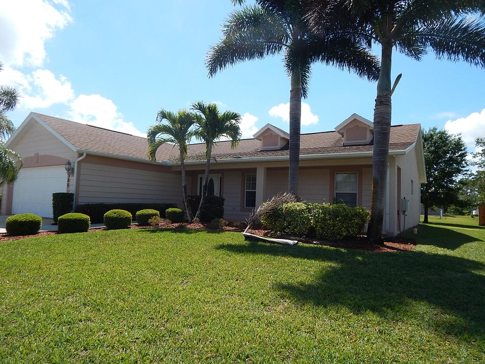 1st image of 380 SW Degouvea Terrace