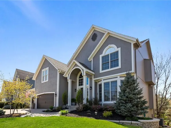14204 Rosehill St, Overland Park, KS 66221