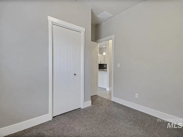 4335 Adams St — Photo 14