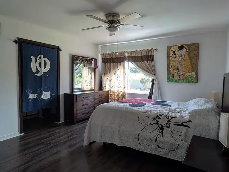 5275 Powrie Dr — Photo 20