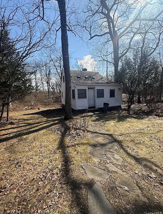 1st image of 429 Rye Hill Road