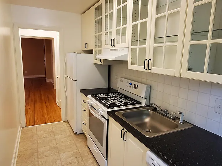 511 Silver Spring Ave #2 — Photo 25