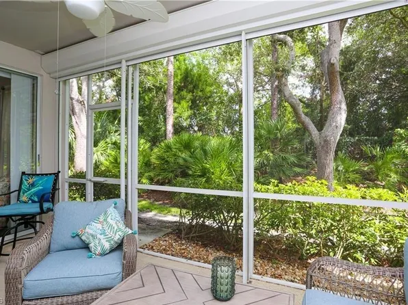 3775 Fieldstone Blvd #102, Naples, FL 34109