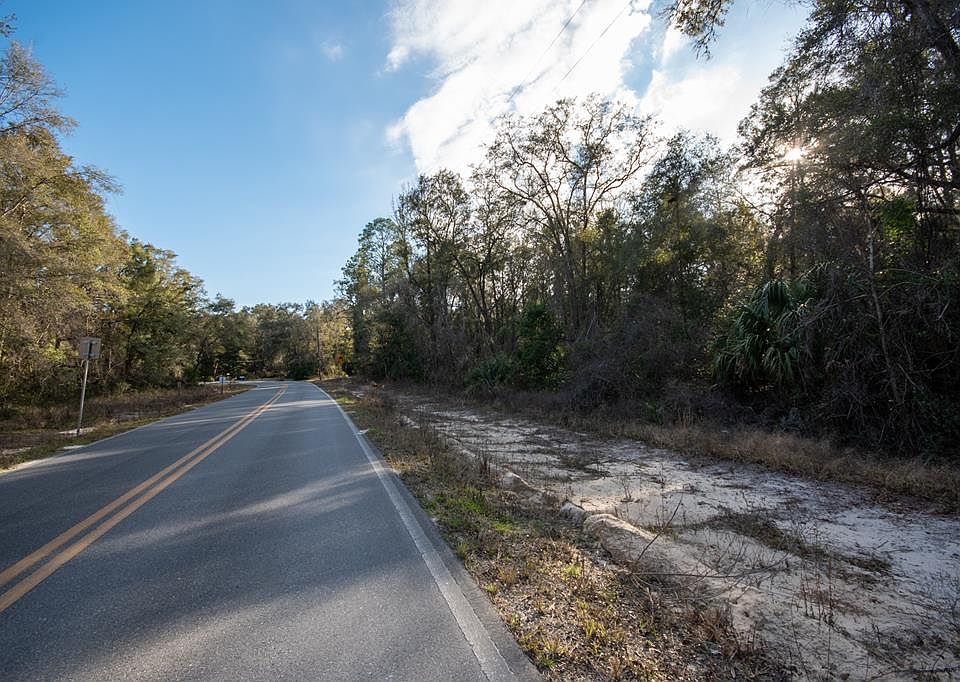 1st image of  NE 550th St