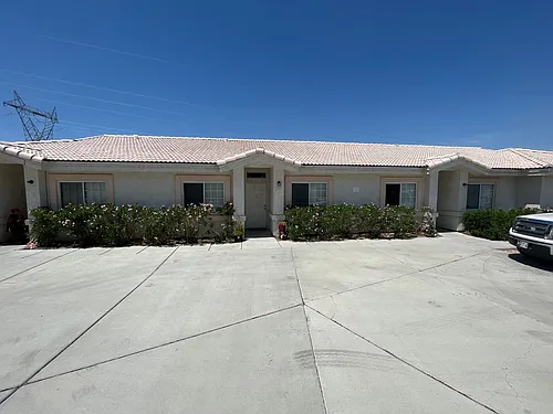 317 Phyllis Dr Photo 1