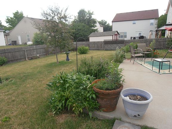 3rd image of 5342 Garth Dr