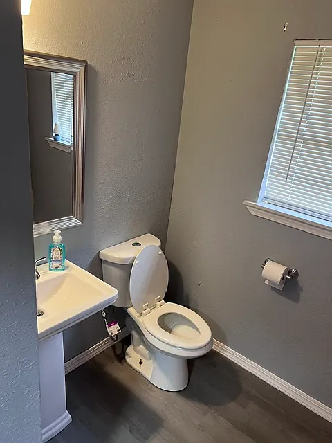3 bed, 1028 sqft, $1,050 — Photo 2