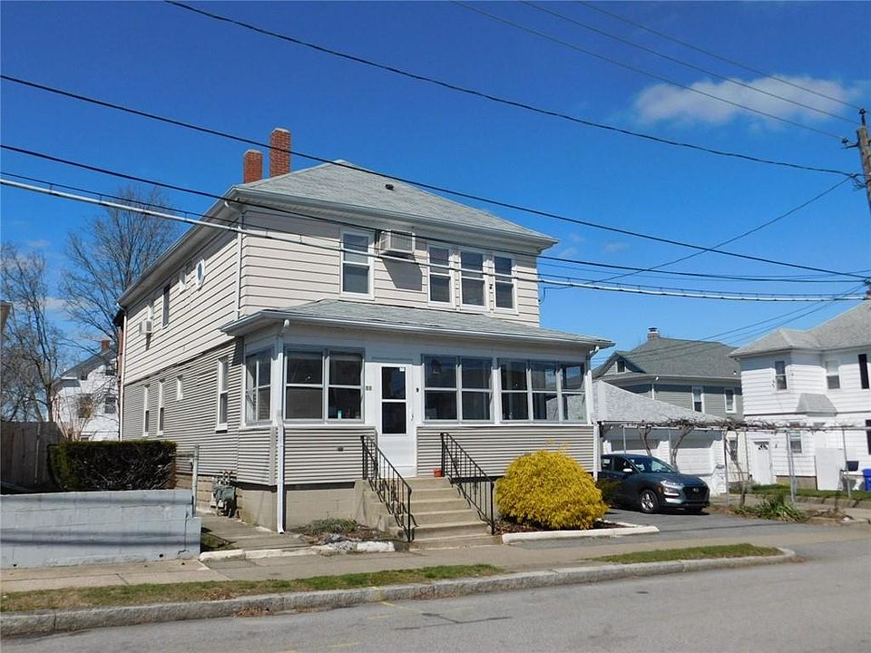 1st image of 9 Lyon Ave