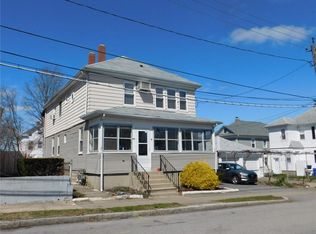 9 Lyon Ave, East Providence, RI 02914