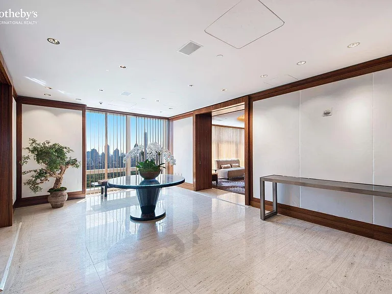 25 Columbus Cir #75CE — Photo 25