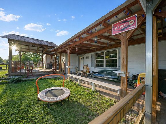 4th image of 2485 Old Evadale Rd