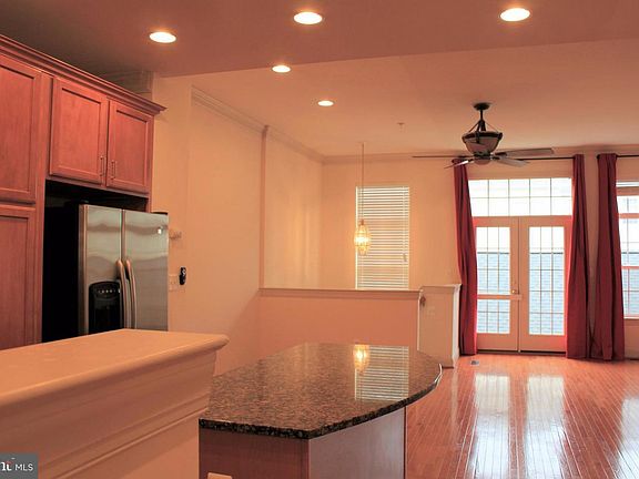 3rd image of 23514 Gardenside Pl