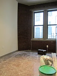 Rented by Uptown Flats LLC