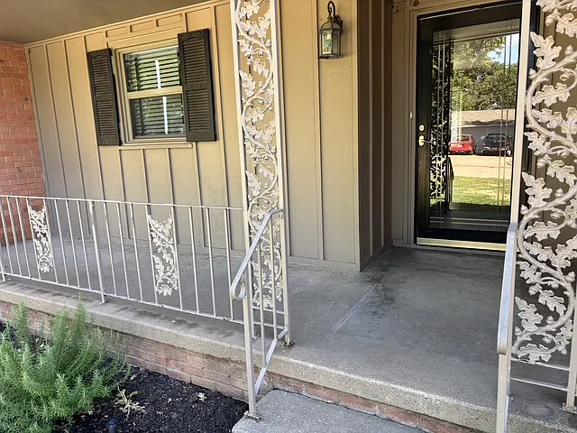 3 bed, 1755 sqft, $1,730 — Photo 2