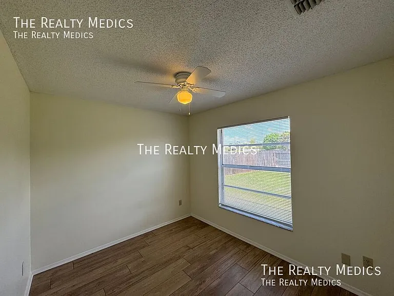 1184 Mapimi Ct — Photo 8