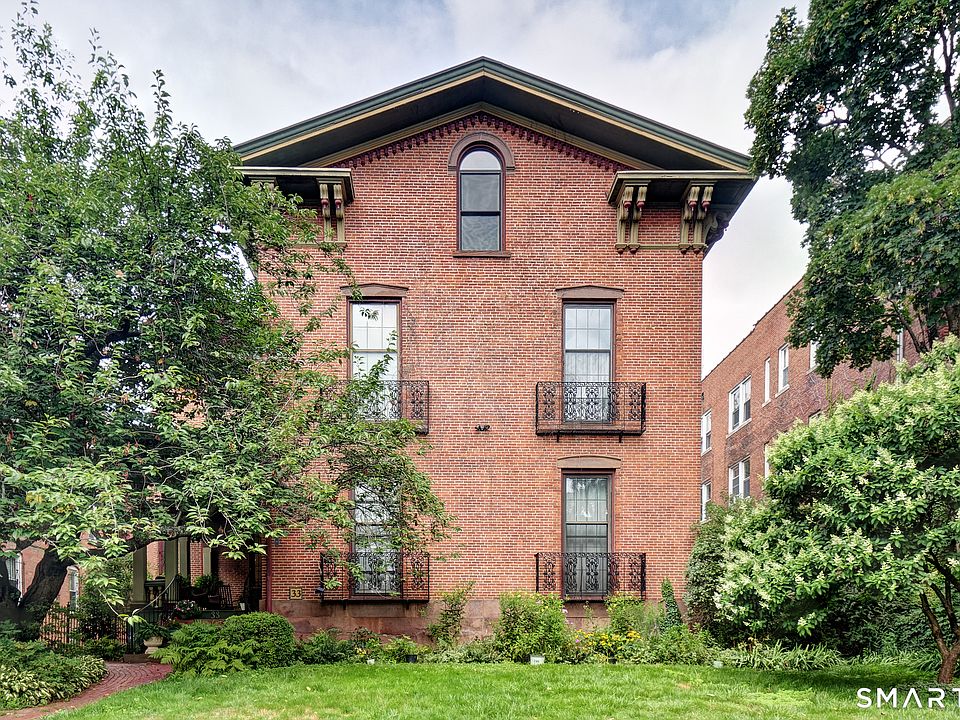 1st image of 33 Charter Oak Place #2