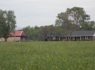 927 Reeves Station Rd, Calhoun, GA 30701