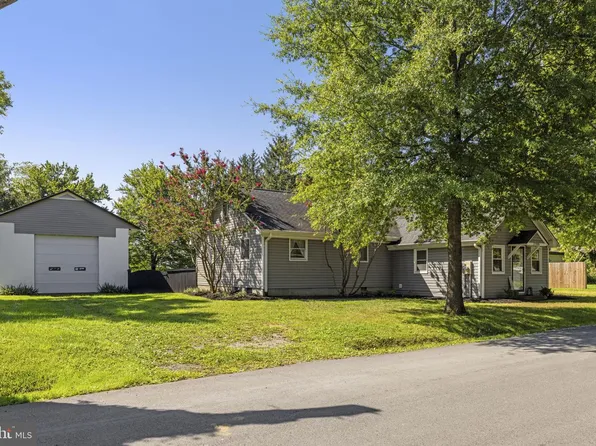 21088 Unison Rd, Middleburg, VA 20117
