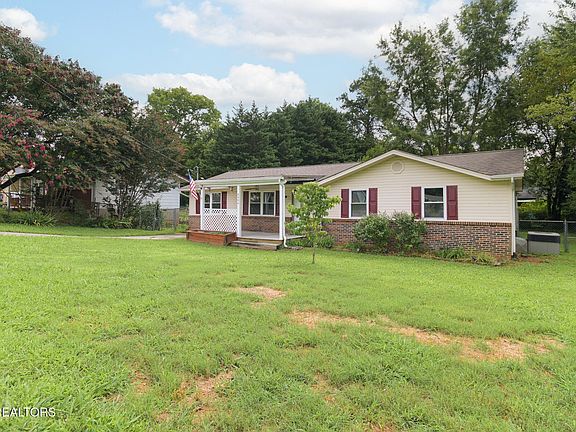3rd image of 4900 Palmwood Dr