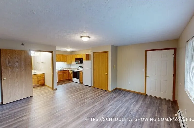 1007 W Ridge St #5 — Photo 1