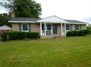 1738 Lexington Dr, Elizabeth City, NC 27909