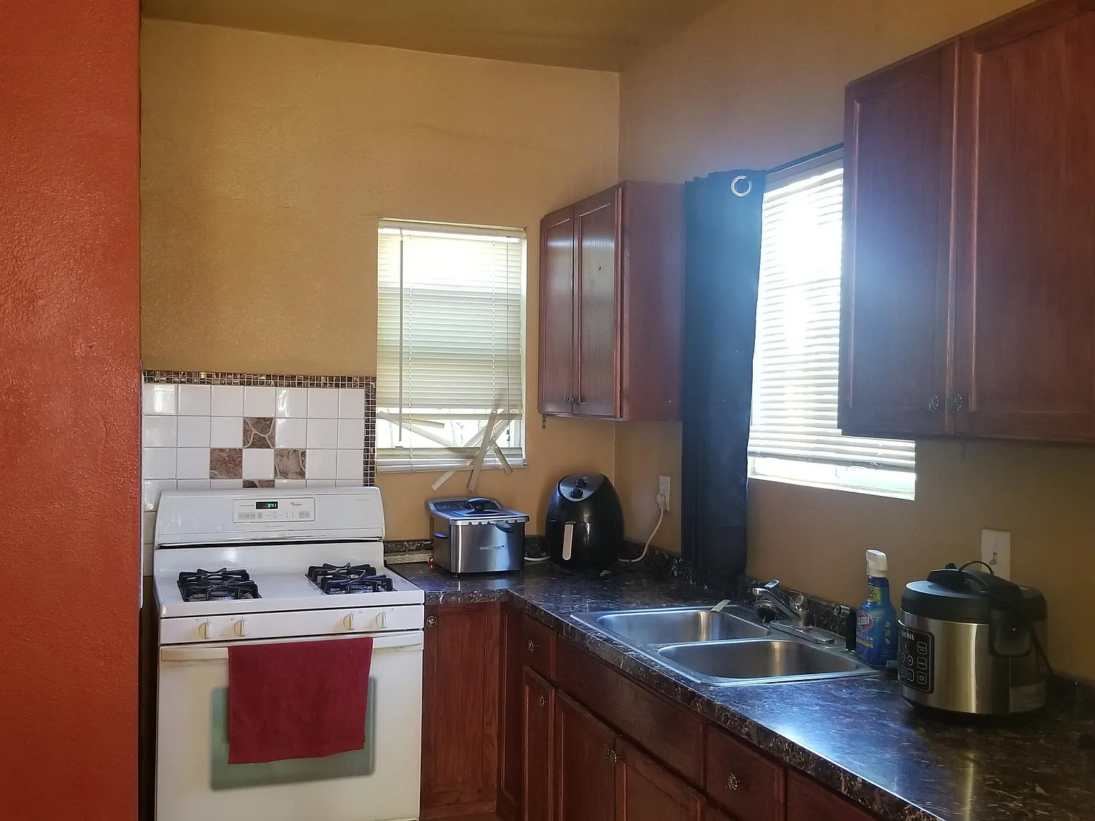 6464 Cold Mountain Way — Photo 2