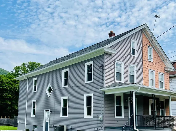213 North St, Lykens, PA 17048