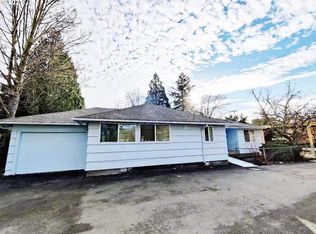 8404 SE Lincoln St, Portland, OR 97216