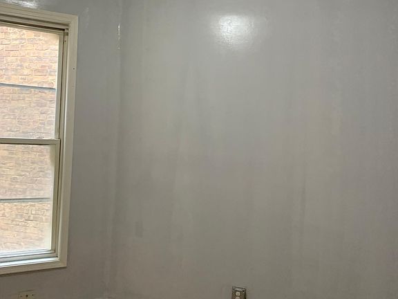 5th image of 6508 S Saint Lawrence Ave #1