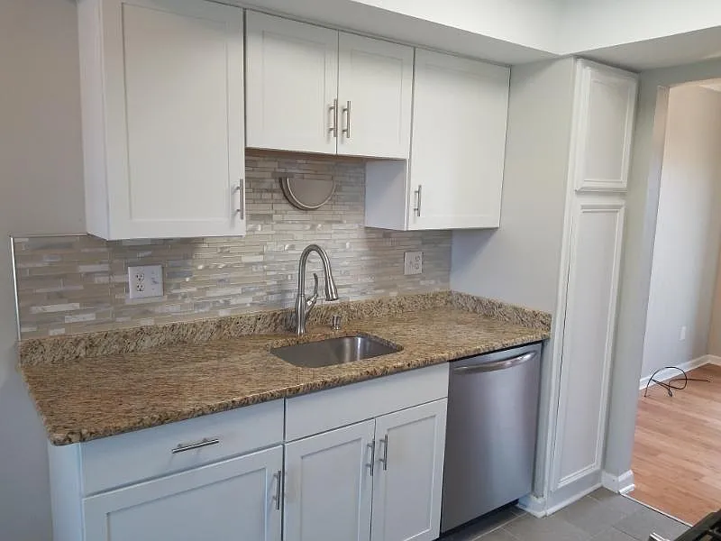37019 Brynford Dr — Photo 3