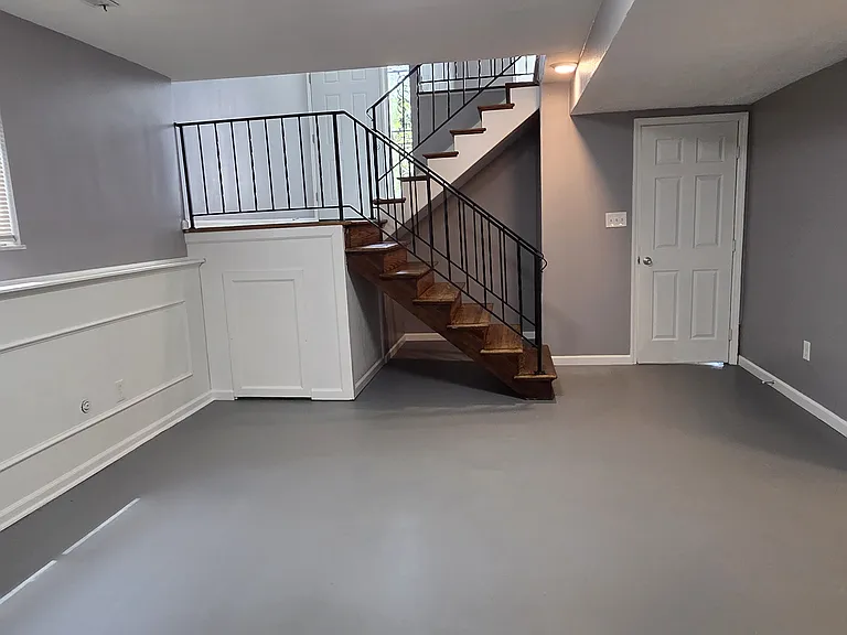 1380 Catalpa Dr — Photo 21
