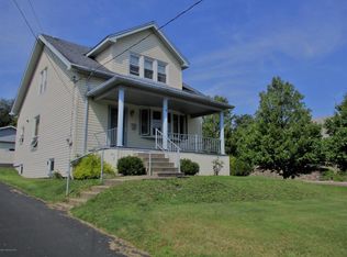 27 S Pioneer Ave, Shavertown, PA 18708