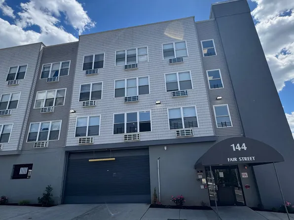 144 Fair St, Paterson, NJ