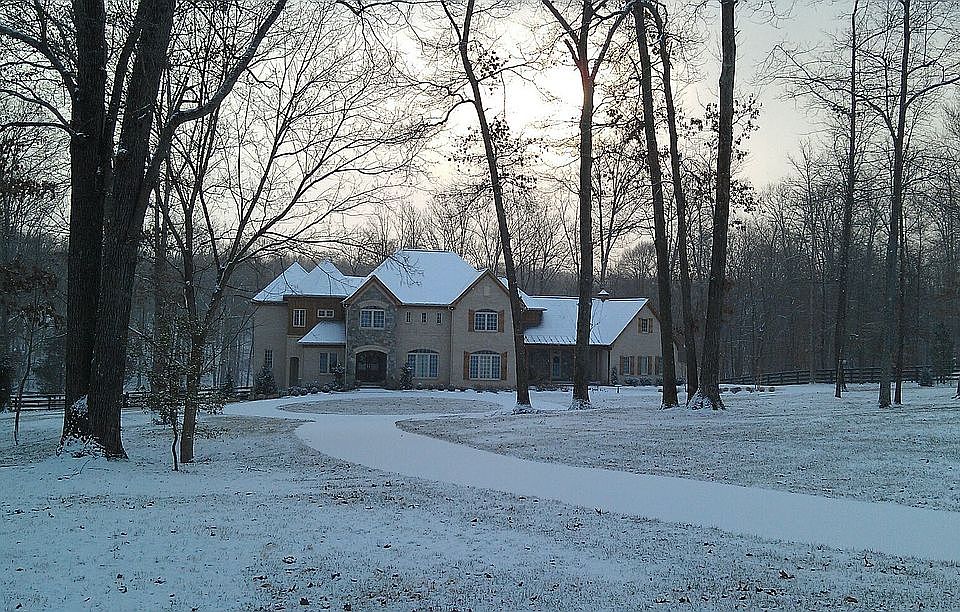 2nd image of 7031 Paradise Mill Rd