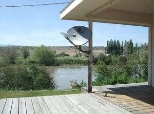 227 Omak Riverside Eastside Rd, Omak, WA 98841