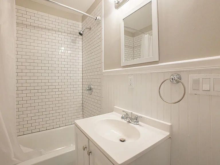 116 Highland Ave — Photo 10