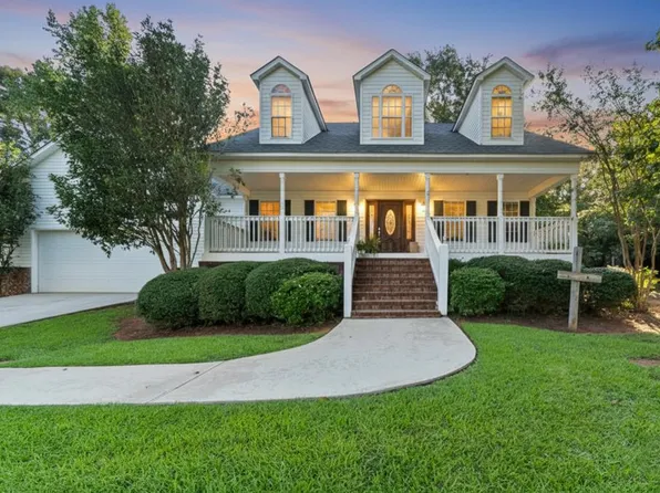 241 Southern Walk Dr, Milledgeville, GA 31061