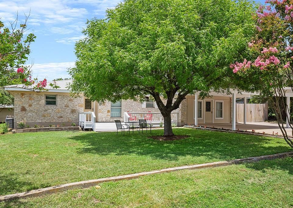 1st image of 15302 Spring Hill Ln #A