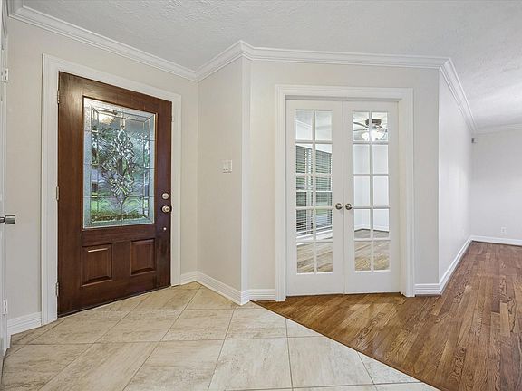 4th image of 5718 Belrose Dr